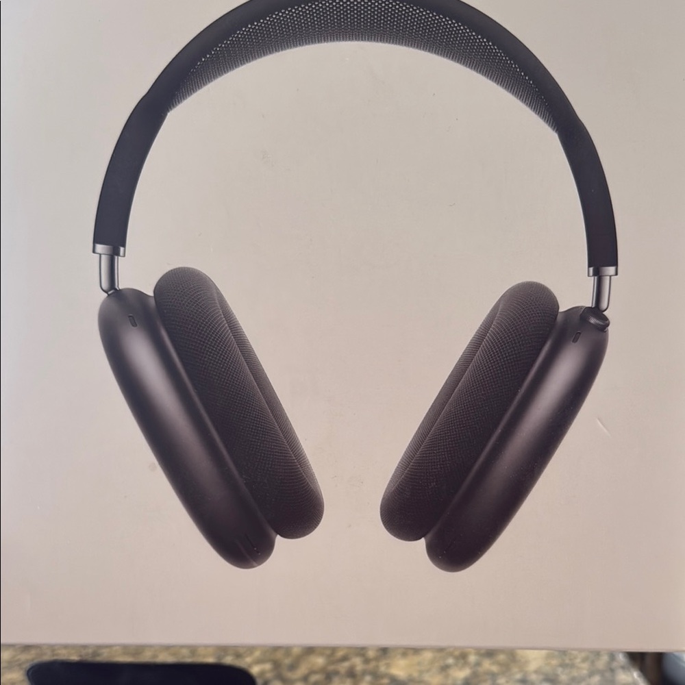 Apple AirPods Max space gray with black headband. Over-Ear Headphones